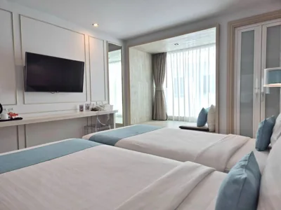 Deluxe tweepersoonskamer met tweepersoonsbed of twee eenpersoonsbedden — The Bloc Hotel Phuket